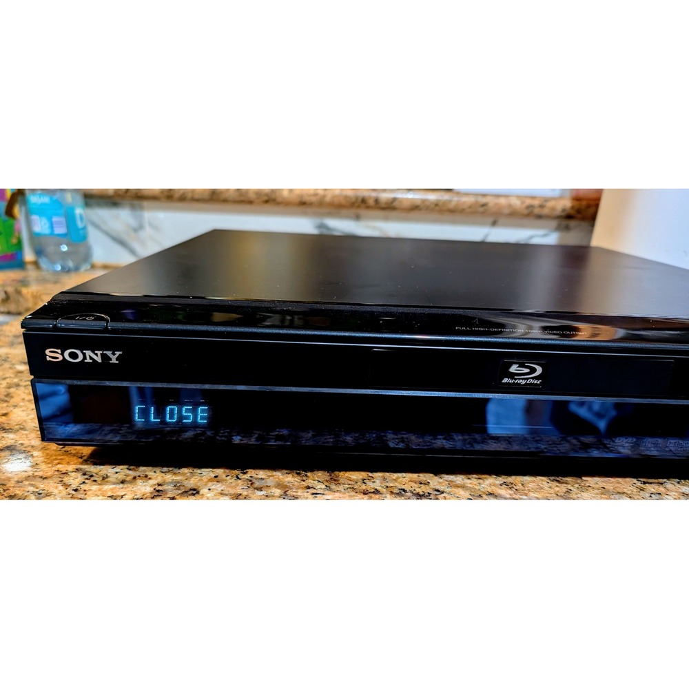 Sony BDP-S300 Blu-ray Disc Player Full HD 1080p HDMI with Remote RMT-B101A Black - Picture 7 of 16